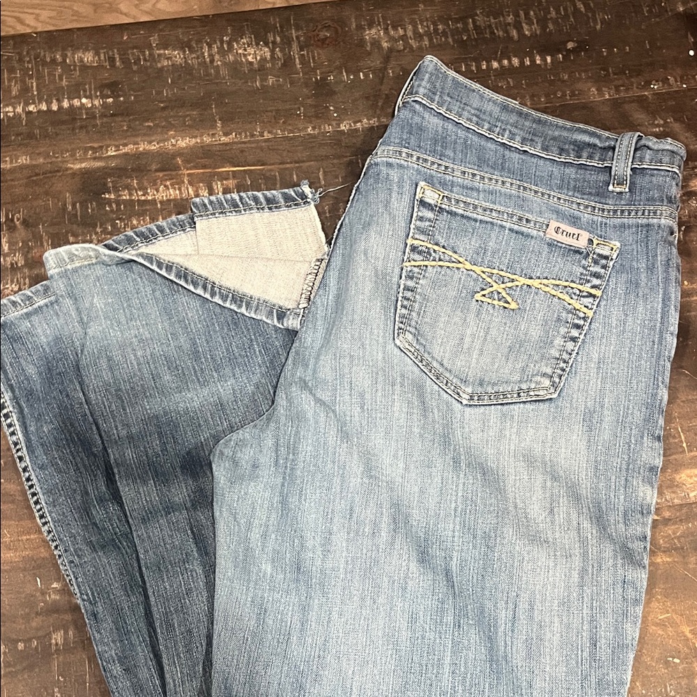 Tractr Women's Light Blue Straight Leg Jeans